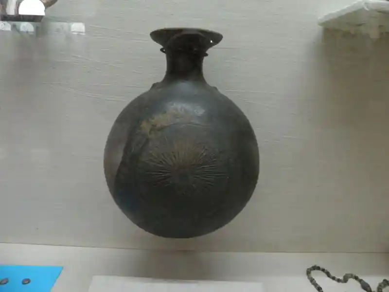 Sun symbol on a vase